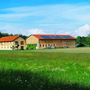 Niedergerner Alpaka Ranch Apartman Haiming